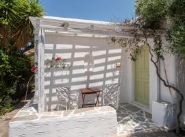Green Retreats 2 Paros，位于Isterni的酒店