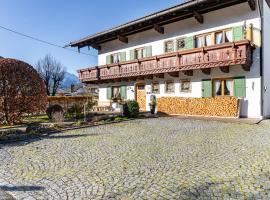 Ferienwohnungen Arnspitz in Krün，位于克伦的酒店