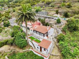 Casa Cruz De Tierno，位于阿古洛的酒店