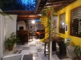Roses hostel e pousada