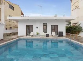 Luxsuites