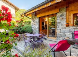 Chalet Helnes - chalet contemporain，位于Saint-Oyen的酒店