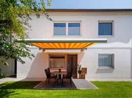 Ferienwohnung am Alenberg，位于明辛根的酒店