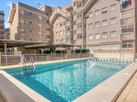Apartamento en playa de Daimús，位于代穆斯的酒店