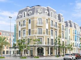 H- Dragon Hotel，位于多森的酒店