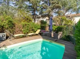 Studio avec piscine à Avignon