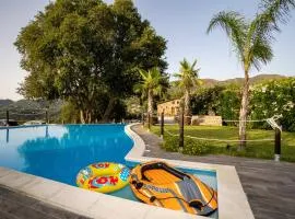 Arcaloro Resort