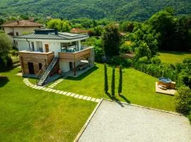 La Villa del lago