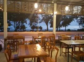 罗永黄色小屋住宿加早餐旅馆