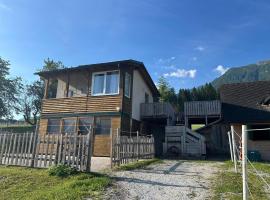 Pferdeblick Hütte auf der Rodeoranc，位于罗滕曼的酒店