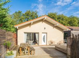 Maison de vacances petite piscine，位于塔尔诺斯的酒店