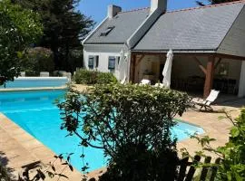 Borgroix Village Maison de famille avec piscine