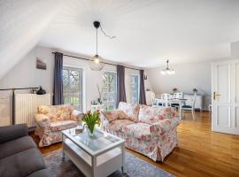 Ferienwohnung Gestüt Kriseby，位于吕贝克的酒店