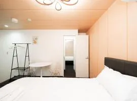 GLOU Akasaka Inn