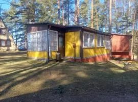 Vasaras mājiņa pie Rāznas ezera Nr 23