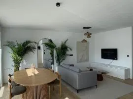 Moderne & helle Wohnung mit Parkplatz in Bettrum