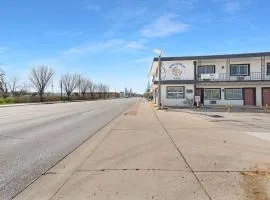 Broadway Inn