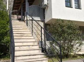 Vadima House Rivière