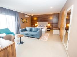 Diamond Den Hotel and Suites，位于瓦里的酒店