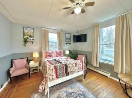 Spring Deal 1BR near the LaHave River and Trails，位于布里奇沃特的酒店