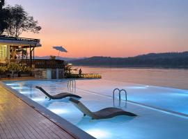 Chiangkhan River Mountain Resort，位于清刊的酒店