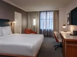 Courtyard by Marriott Boston Downtown