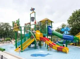 Family Friendly Chalet on Camping De Pallegarste close to Hellendoorn, Ommen en Wildlands