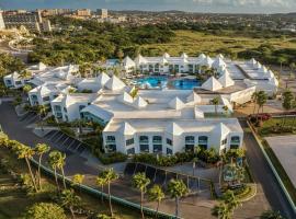 Courtyard by Marriott Aruba Resort，位于棕榈滩的酒店