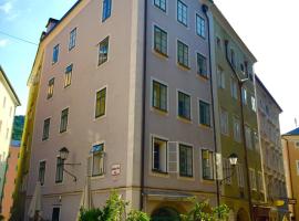 Guesthouse Mozart - Apartment House，位于萨尔茨堡的酒店