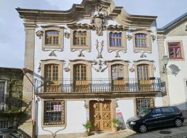 Casa Matriz Séc. XVI | Double or Twin w/ balcony，位于佩纳菲耶尔的酒店