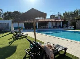 Coruche Pool & Jacuzzi Residence - Condomínio Privado