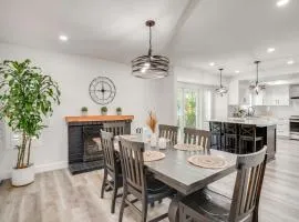Long-Term Stay in Corona! Home w/ Community Perks