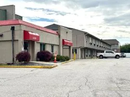 Highlander Inn Cleveland Beachwood Near I-480