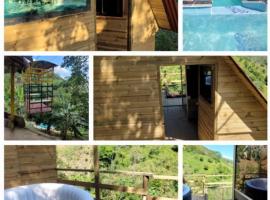 Finca la cabaña Familiar，位于Cisneros的酒店