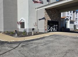 Austinburg Hotel，位于Austinburg的酒店