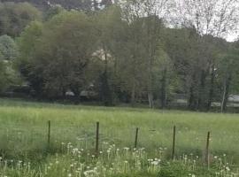 Camping à la ferme，位于Chamborigaud的酒店