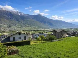 Chez Seresin Aosta Pila 60mq zona BBQ Garage per Moto Sci Bici e Netflix