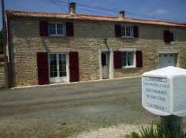 La Piaule，位于Saint-Pierre-le-Vieux的酒店