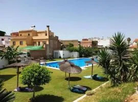 Apartamento 3 dormitorios en Sevilla con piscina