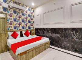 OYO Flagship 81293 Trishan Stays，位于Etāwah的酒店
