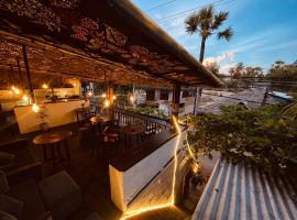 Casa Moon Uppuveli Rooms Apartment & Hostel，位于亭可马里的酒店