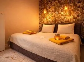 MMA Apartament with Sauna & Private Yard