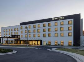 Courtyard by Marriott Southern Pines Aberdeen，位于Aberdeen的酒店