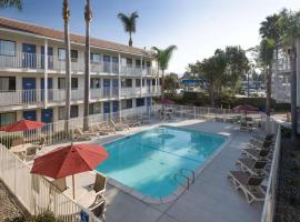 Vagabond Inn Carpinteria North - Santa Barbara，位于卡宾特里拉的酒店
