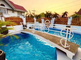 Hotel Adelina Balanga City Bataan，位于Balanga的酒店