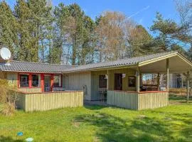 Nice Home In Rødby With Wifi