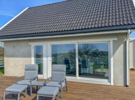 Amazing Home In Vanse With House Sea View，位于Vanse的酒店