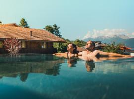 Pineta Nature Resort - Wellness & SPA，位于科雷多的酒店