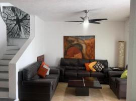 Casa en Fraccionamiento El Conchal，位于Conchal的酒店