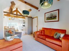 The Winners Enclosure - Country Flat Above a Village Pub